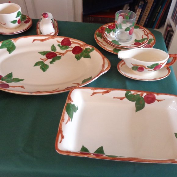 158 pieces Francican Apple 1940's - 2010 Local Pick Up only - Picture 6 of 16